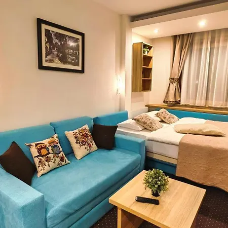 Kop Konaci Apartment *